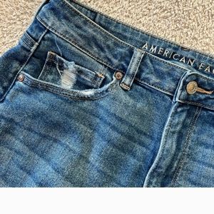 American eagle, mom straight jeans, size 10 extra short